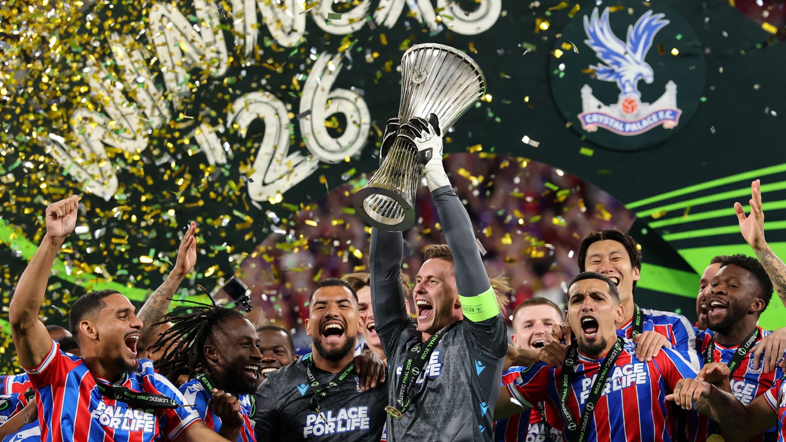 Crystal Palace 1-0 Rayo Vallecano：欧洲协会联赛决赛封神，奥利弗·格拉斯纳完美谢幕，让-菲利普·马泰塔绝杀