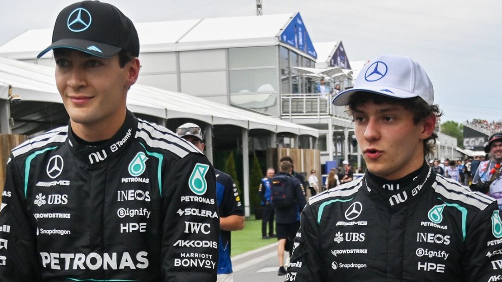 加拿大站 - F1 2026 加拿大站风云：梅赛德斯如何调控安东内利与拉塞尔之争？
